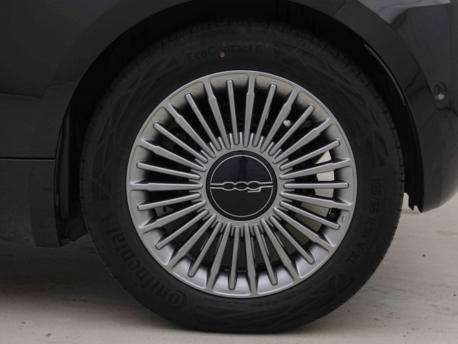 FIAT_FIAT_500E_2654269_21.jpg FIAT_FIAT_500E_2654269_21.jpg
