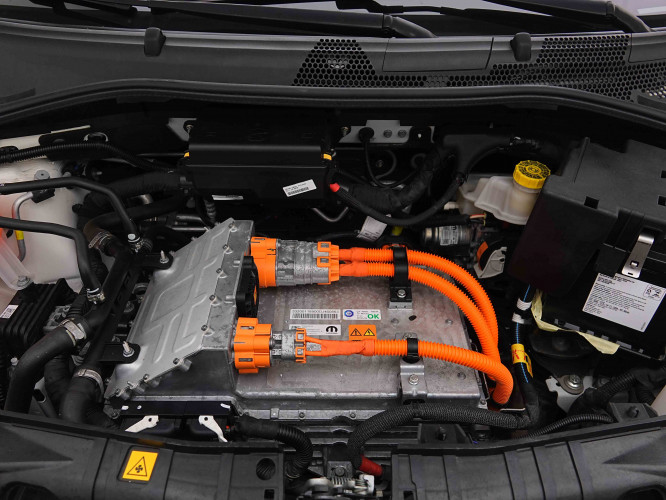 FIAT_FIAT_500E_2654280_23.jpg