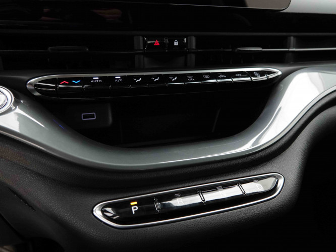 FIAT_FIAT_500E_2654507_11.jpg
