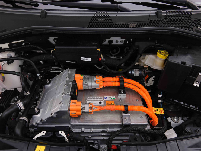 FIAT_FIAT_500E_2655007_21.jpg