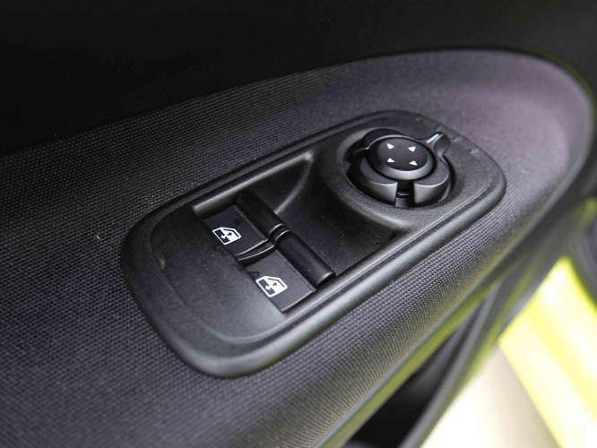 FIAT_FIAT_500E_2655013_18.jpg