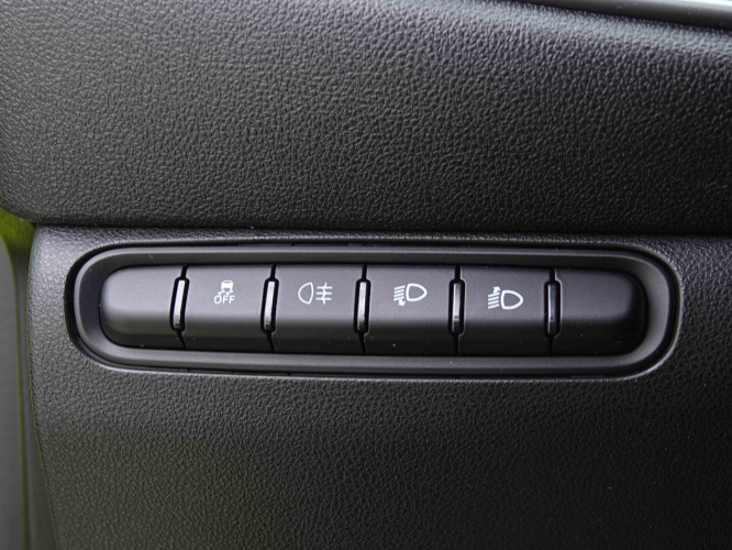 FIAT_FIAT_500E_2655013_8.jpg