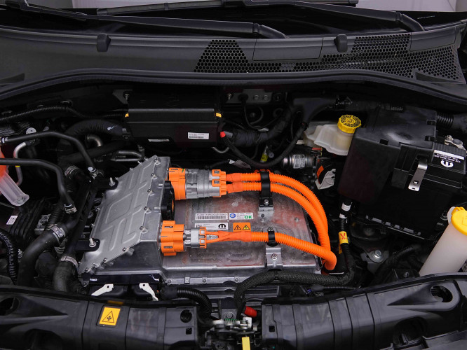 FIAT_FIAT_500E_2655017_22.jpg FIAT_FIAT_500E_2655017_22.jpg