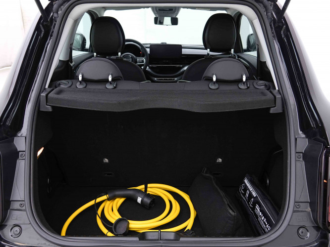 FIAT_FIAT_500E_2655017_5.jpg FIAT_FIAT_500E_2655017_5.jpg