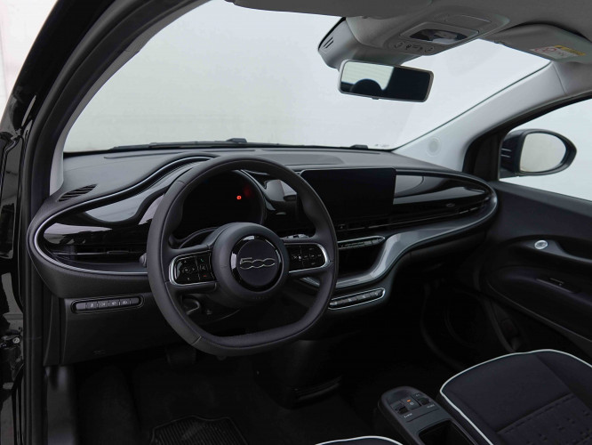 FIAT_FIAT_500E_2655017_7.jpg FIAT_FIAT_500E_2655017_7.jpg