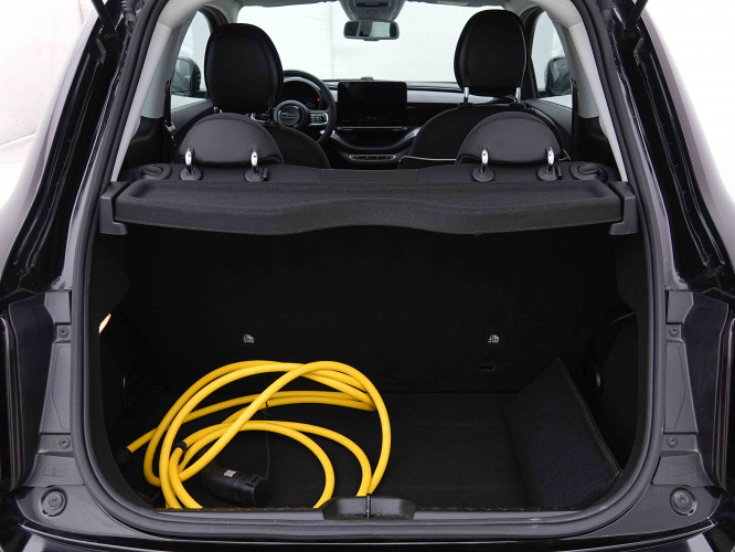 FIAT_FIAT_500E_2655040_5.jpg