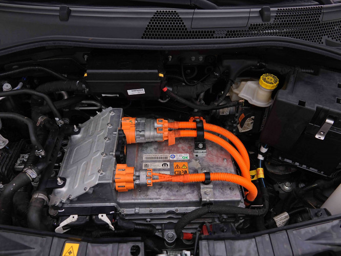 FIAT_FIAT_500E_2655041_23.jpg FIAT_FIAT_500E_2655041_23.jpg