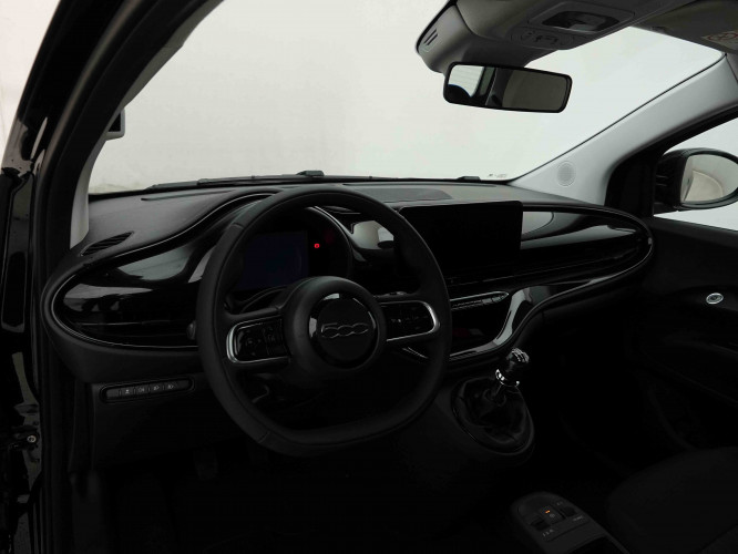 FIAT_FIAT_500_2654347_7.jpg FIAT_FIAT_500_2654347_7.jpg