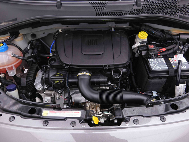FIAT_FIAT_500_2655058_18.jpg FIAT_FIAT_500_2655058_18.jpg