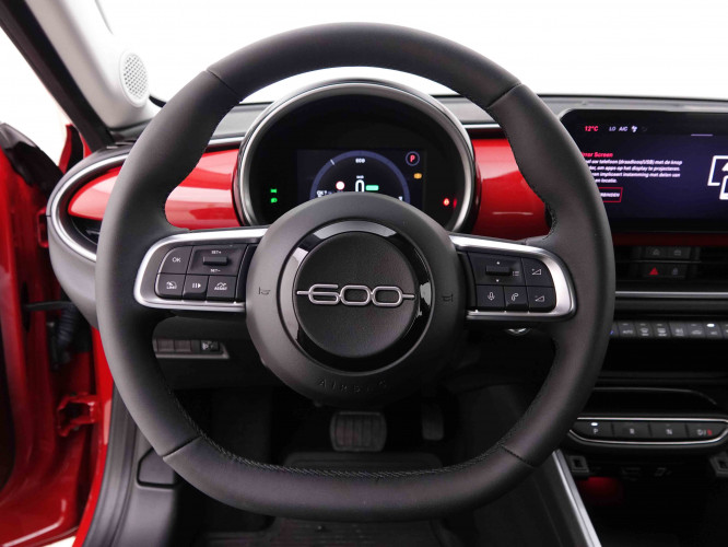 FIAT_FIAT_600_2547765_9.jpg