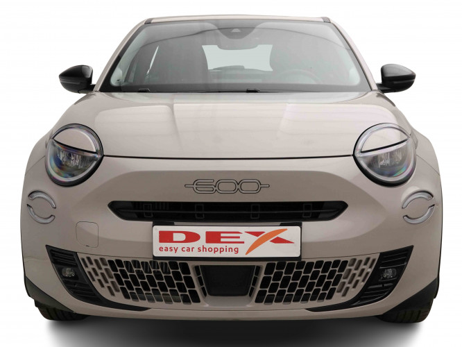 FIAT_FIAT_600_2654222_1.jpg
