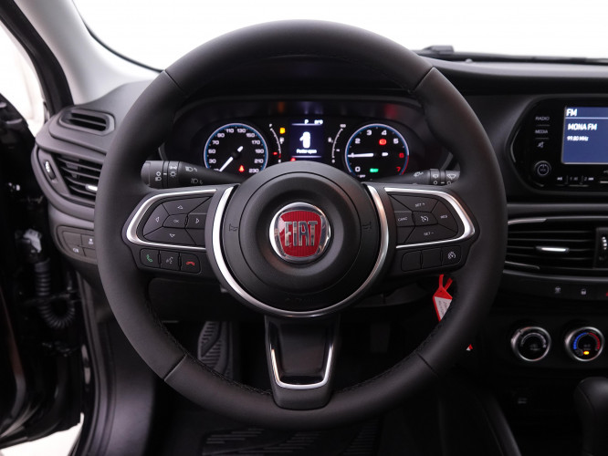 FIAT_FIAT_TIPO_2445413_9.jpg