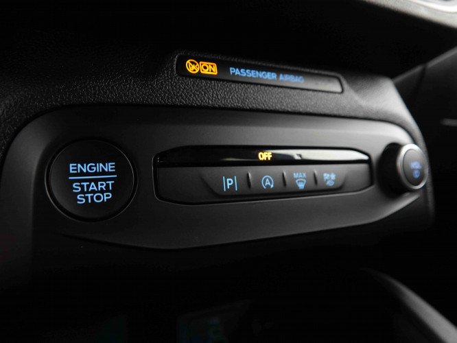 FORD_FORD_FOCUS_2549438_14.jpg