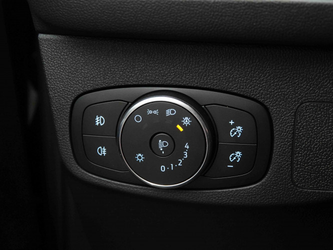 FORD_FORD_FOCUS_2652995_20.jpg FORD_FORD_FOCUS_2652995_20.jpg
