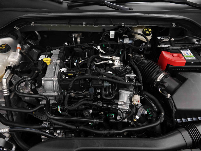 FORD_FORD_FOCUS_2652997_20.jpg