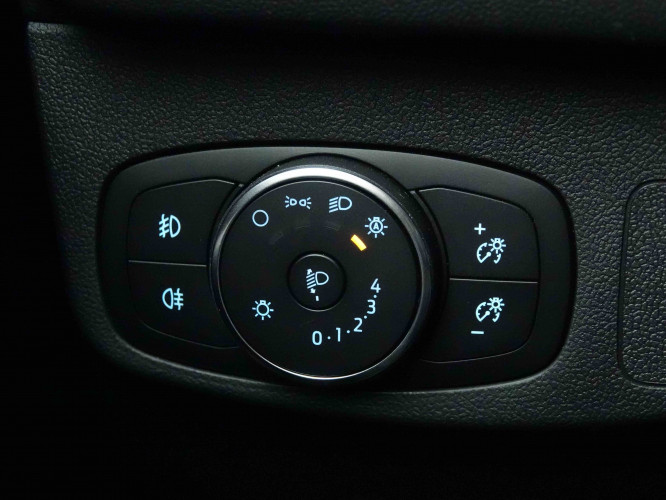FORD_FORD_FOCUS_2652998_18.jpg FORD_FORD_FOCUS_2652998_18.jpg
