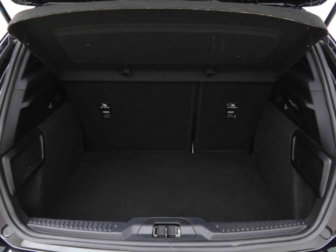 FORD_FORD_FOCUS_2654326_5.jpg