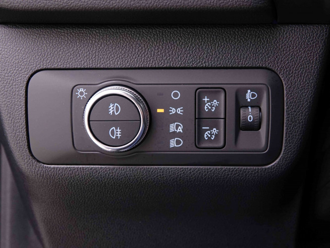 FORD_FORD_KUGA_2548868_8.jpg