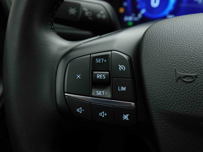 FORD_FORD_KUGA_2654333_16.jpg