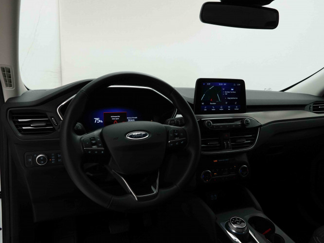 FORD_FORD_KUGA_2654333_7.jpg