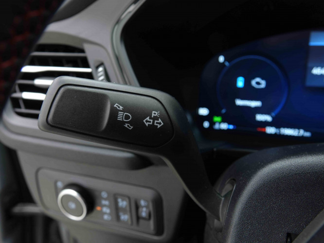 FORD_FORD_KUGA_2654389_14.jpg FORD_FORD_KUGA_2654389_14.jpg