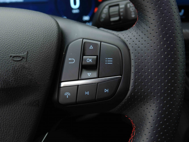 FORD_FORD_KUGA_2654389_17.jpg FORD_FORD_KUGA_2654389_17.jpg