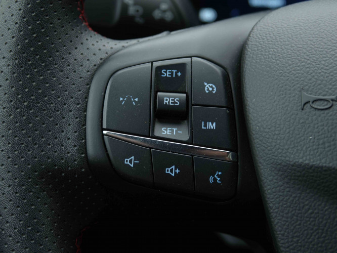 FORD_FORD_KUGA_2654390_18.jpg FORD_FORD_KUGA_2654390_18.jpg