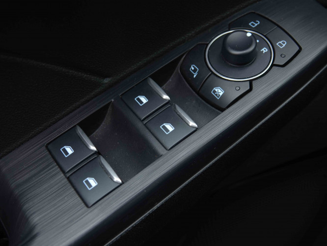 FORD_FORD_KUGA_2654390_21.jpg FORD_FORD_KUGA_2654390_21.jpg