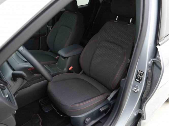 FORD_FORD_KUGA_2654390_6.jpg FORD_FORD_KUGA_2654390_6.jpg
