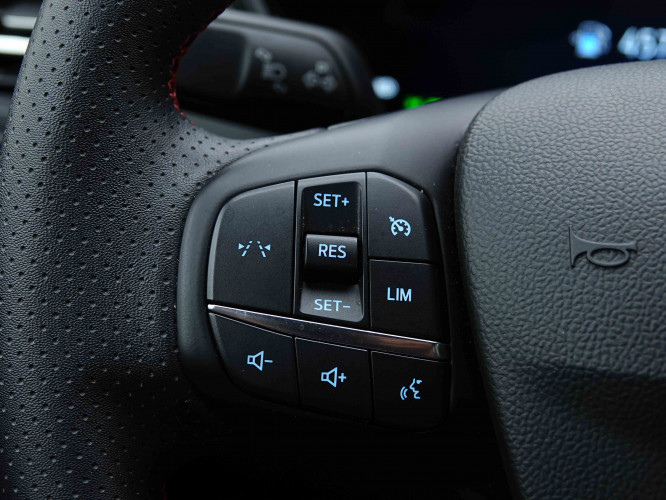 FORD_FORD_KUGA_2654391_17.jpg FORD_FORD_KUGA_2654391_17.jpg