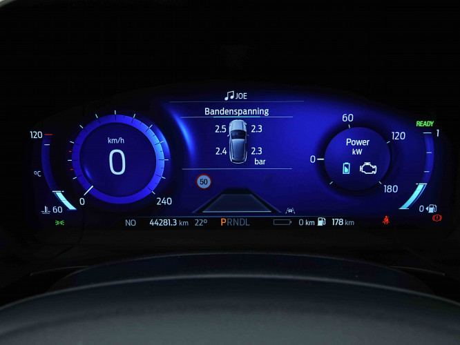 FORD_FORD_KUGA_2654600_16.jpg