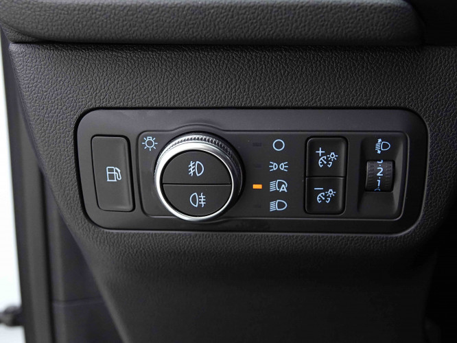FORD_FORD_KUGA_2654873_46.jpg