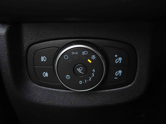 FORD_FORD_TOURNEOCOU_2654509_21.jpg FORD_FORD_TOURNEOCOU_2654509_21.jpg