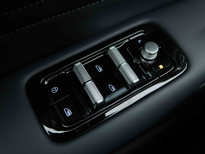 GEELY_GEELY_STARRAYEMI_2654132_19.jpg GEELY_GEELY_STARRAYEMI_2654132_19.jpg