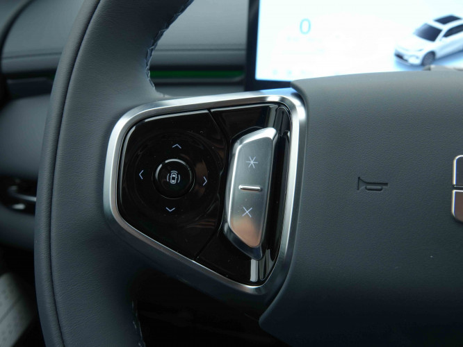 GEELY_GEELY_STARRAYEMI_2654684_17.jpg GEELY_GEELY_STARRAYEMI_2654684_17.jpg