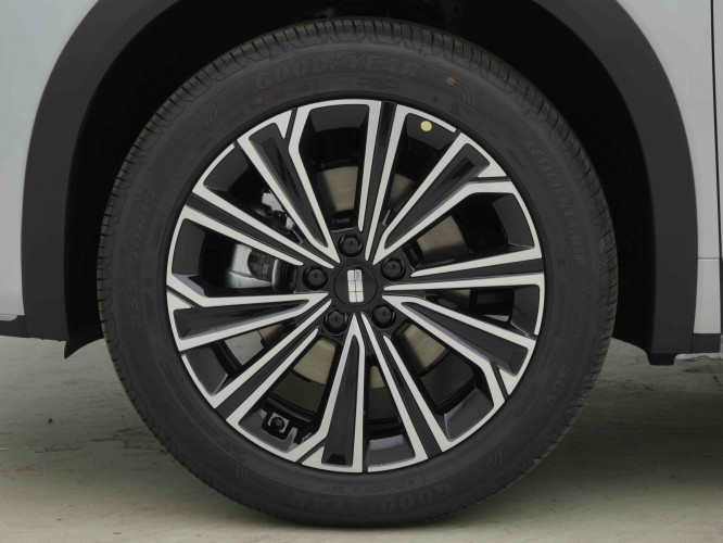 GEELY_GEELY_STARRAYEMI_2654684_21.jpg GEELY_GEELY_STARRAYEMI_2654684_21.jpg