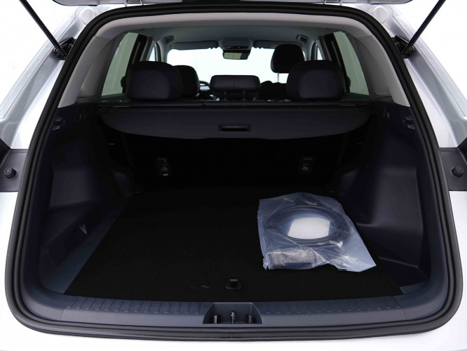 GEELY_GEELY_STARRAYEMI_2655424_5.jpg GEELY_GEELY_STARRAYEMI_2655424_5.jpg
