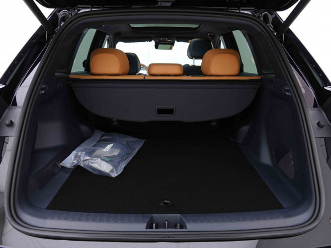 GEELY_GEELY_STARRAYEMI_2655426_5.jpg GEELY_GEELY_STARRAYEMI_2655426_5.jpg