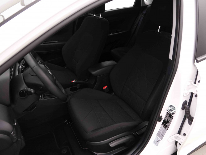 HYUNDAI_HYUNDAI_BAYON_2653148_6.jpg