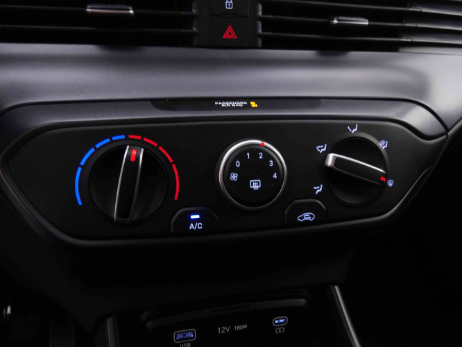 HYUNDAI_HYUNDAI_I20_2446325_14.jpg
