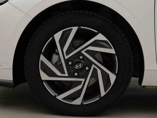 HYUNDAI_HYUNDAI_I20_2653996_18.jpg