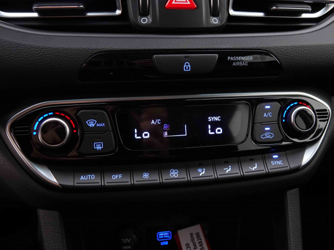 HYUNDAI_HYUNDAI_I30_2548200_73.jpg