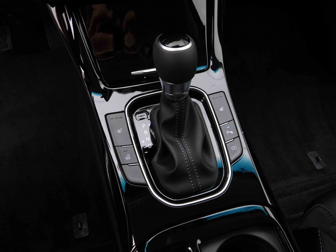 HYUNDAI_HYUNDAI_I30_2548967_15.jpg