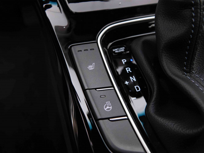 HYUNDAI_HYUNDAI_I30_2548967_16.jpg