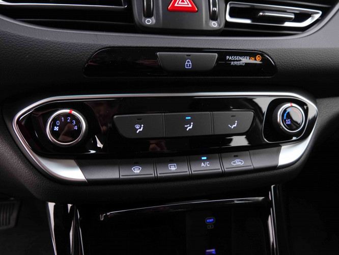 HYUNDAI_HYUNDAI_I30_2548968_14.jpg