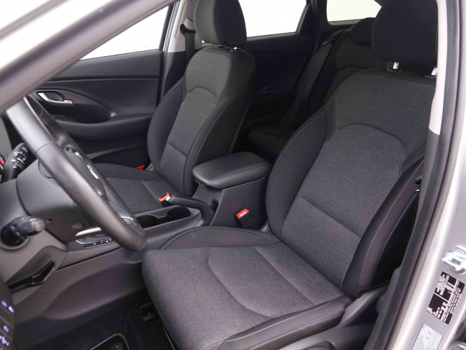 HYUNDAI_HYUNDAI_I30_2549433_33.jpg