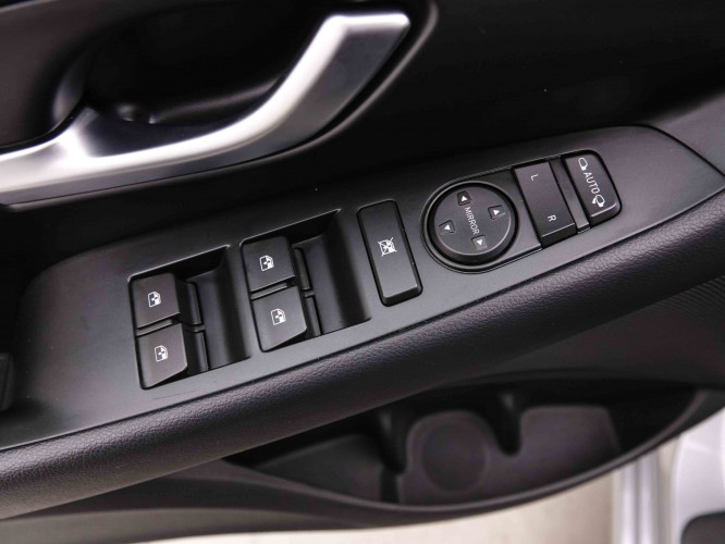 HYUNDAI_HYUNDAI_I30_2549433_45.jpg