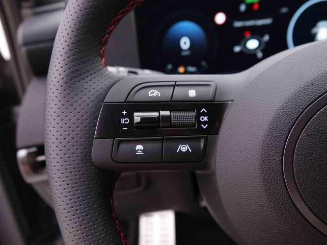 HYUNDAI_HYUNDAI_TUCSON_2547801_18.jpg