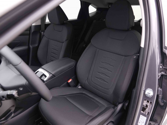 HYUNDAI_HYUNDAI_TUCSON_2547877_6.jpg