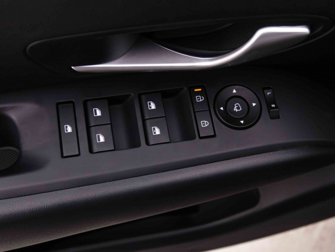 HYUNDAI_HYUNDAI_TUCSON_2548571_18.jpg